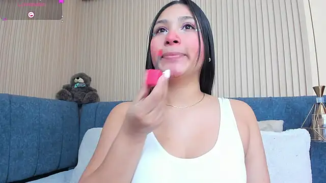 Snapshot of angel_ponce chatting on September 2025 01:10:01 PM angel ponce online show from September 2025 01:10:01 PM