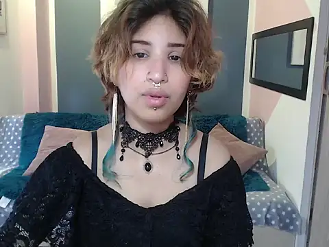 Snapshot of VenusMist chatting on September 2025 07:36:02 PM VenusMist online show from September 2025 07:36:02 PM