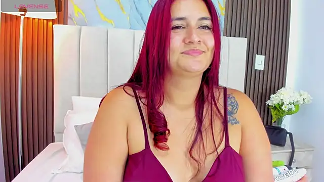 Victoria Guzman online show from April 2026 05:25:01 PM