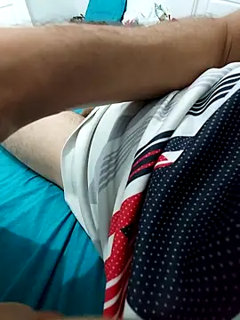 Snapshot of RaoufDz17cm chatting on October 2025 11:27:01 PM RaoufDz17cm online show from October 2025 11:27:01 PM