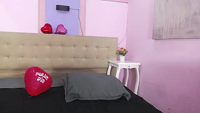 tiiny emilly online show from September 2025 08:35:01 PM