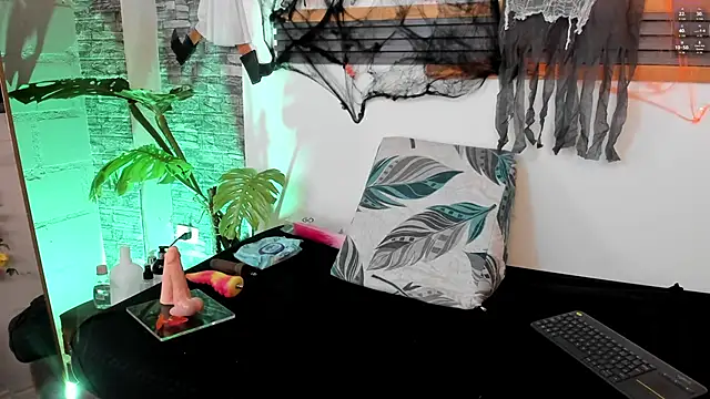 Sarita  love online show from October 2025 02:04:01 AM