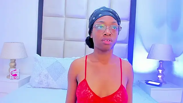 Snapshot of ElisabettaMonroy chatting on September 2025 02:09:02 PM ElisabettaMonroy online show from September 2025 02:09:02 PM