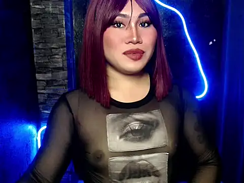 pretty lassy online show from October 2025 03:22:02 PM