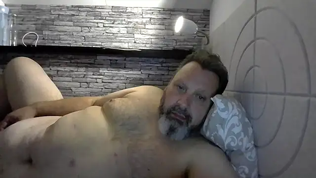 Snapshot of BigMan738@xh chatting on June 2026 11:08:01 PM BigMan738xh online show from June 2026 11:08:01 PM