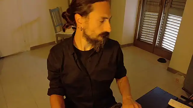 Mrkurt86 online show from November 2025 03:01:02 PM