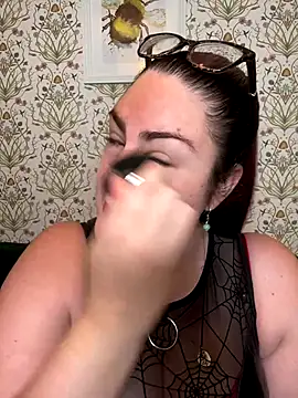 Lacey-BBW online show from September 2025 08:43:01 PM