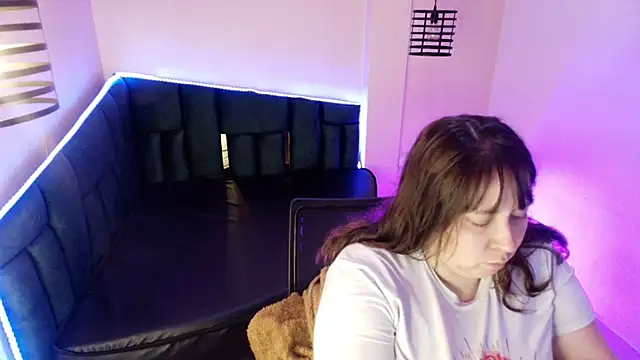  Emily rosee  online show from December 2025 11:30:02 AM