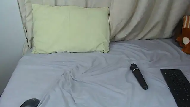 Snapshot of Sexychrista chatting on September 2025 10:43:01 PM Sexychrista online show from September 2025 10:43:01 PM