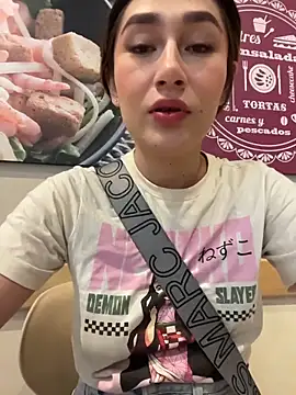 Isa Villamarin online show from October 2025 03:08:01 PM