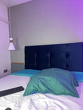 Snapshot of Leo_Savage_ chatting on October 2025 04:09:01 AM Leo Savage online show from October 2025 04:09:01 AM