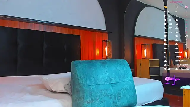 Leo Savage  online show from April 2026 04:15:01 AM