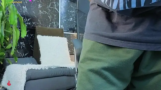 Alexander ferre online show from March 2026 12:34:02 PM