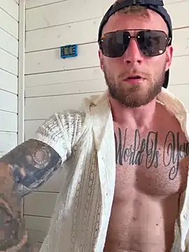 Wyrolowanyyy online show from April 2026 03:01:01 PM