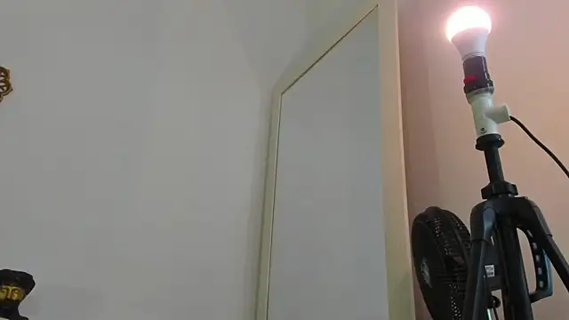  Tarekk  online show from October 2025 05:35:01 PM