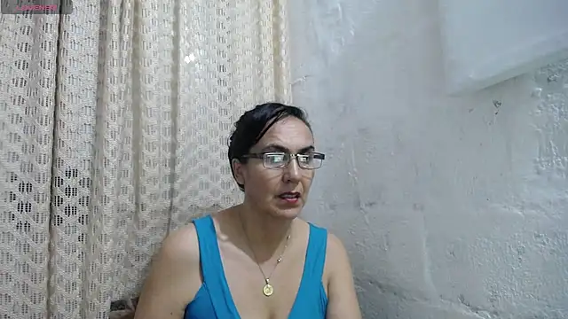 gabbyparker  online show from September 2025 09:42:02 AM