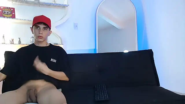 Snapshot of THREE_GUYS_HOT chatting on September 2025 07:38:01 PM THREE GUYS HOT online show from September 2025 07:38:01 PM