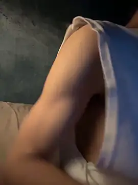 icefun1109 online show from March 2026 05:28:01 PM