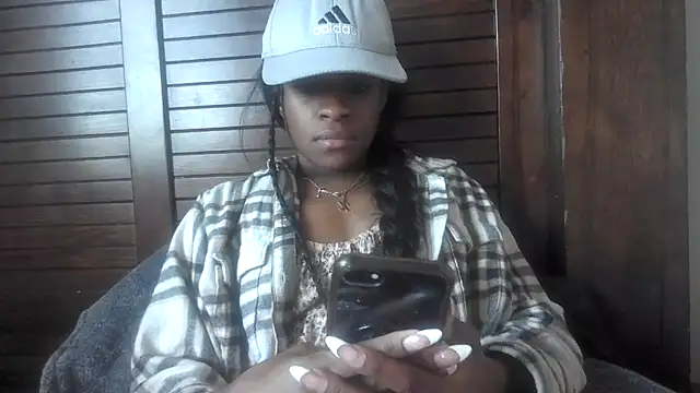 Marlowlovee online show from January 2026 06:13:02 PM