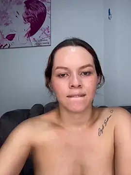 miacarrot online show from April 2026 03:34:02 AM