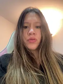 emma hot2006 online show from October 2025 02:49:01 PM