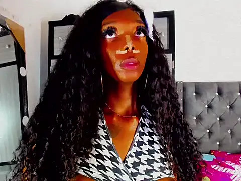 Snapshot of Sara_hot12112 chatting on October 2025 11:35:01 PM Sara hot12112 online show from October 2025 11:35:01 PM