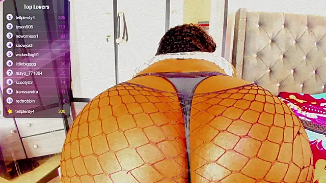 Snapshot of Sara_hot12112 chatting on October 2025 10:54:02 PM Sara hot12112 online show from October 2025 10:54:02 PM