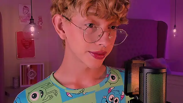 imDamiano online show from October 2025 10:06:02 PM