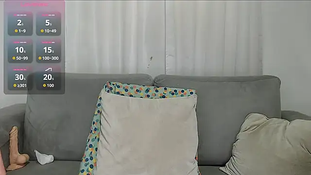 Snapshot of carolinefantasy_ chatting on October 2025 06:19:02 PM carolinefantasy online show from October 2025 06:19:02 PM