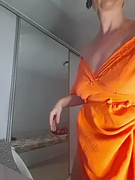 merlyn4 online show from November 2025 11:53:02 AM