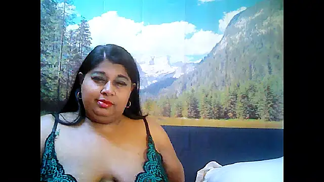 indianhoney694u online show from October 2025 05:30:01 AM