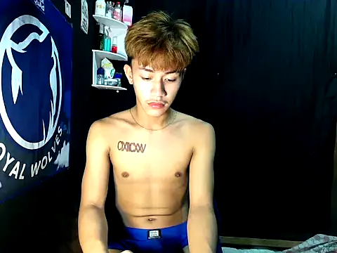 naughtyboyloy 0 online show from October 2025 06:08:01 PM