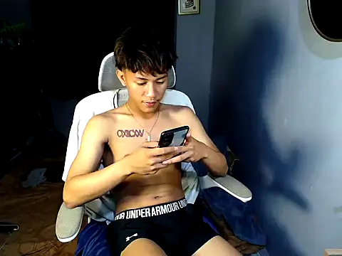 naughtyboyloy 0 online show from April 2026 06:47:01 PM