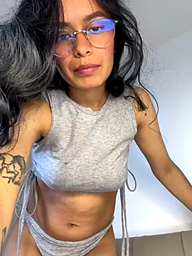 Melissa coch online show from October 2025 03:22:02 PM