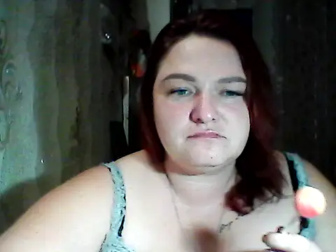 AngelQSky online show from October 2025 06:28:02 PM