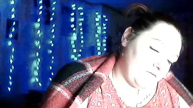 AngelQSky online show from January 2026 02:33:01 PM