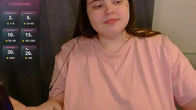 Snapshot of brattyprincessemma chatting on June 2026 07:19:02 PM brattyprincessemma online show from June 2026 07:19:02 PM