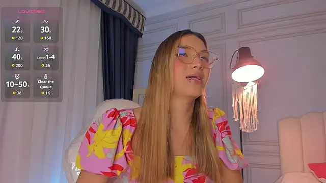 Snapshot of Doll_Isa_ chatting on September 2025 07:15:02 PM Doll Isa online show from September 2025 07:15:02 PM