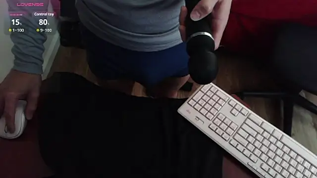 Snapshot of cumnut4me chatting on November 2025 06:18:01 PM cumnut4me online show from November 2025 06:18:01 PM