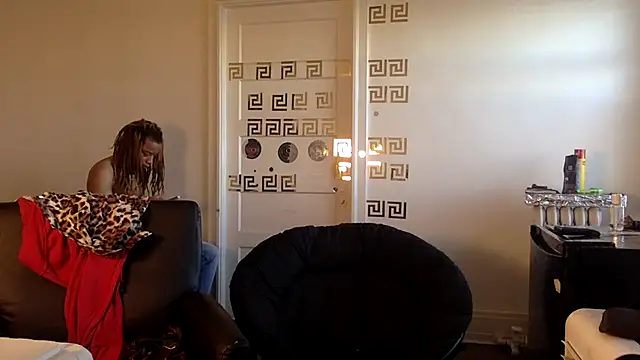 Diodre Benyoon online show from April 2026 01:34:02 AM