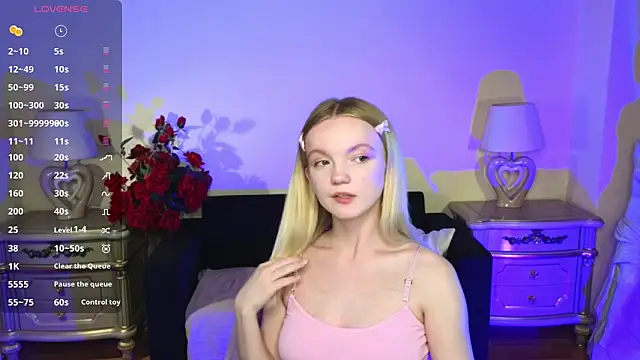 Snapshot of RosesKate chatting on September 2025 11:32:01 AM RosesKate online show from September 2025 11:32:01 AM