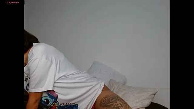 Gia Lee online show from February 2026 06:26:01 AM