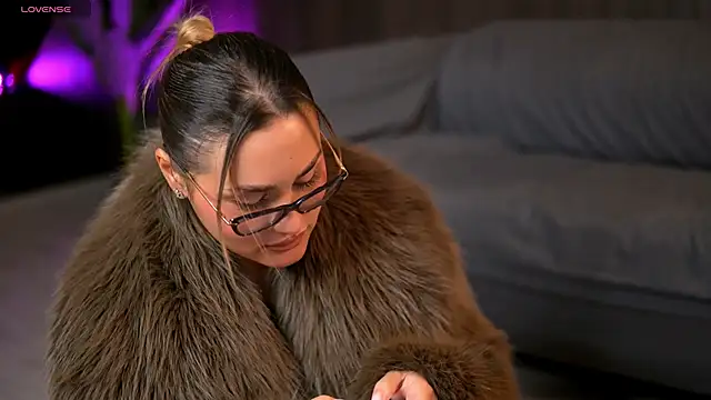 Snapshot of KayaAzur chatting on October 2025 04:46:01 AM KayaAzur online show from October 2025 04:46:01 AM