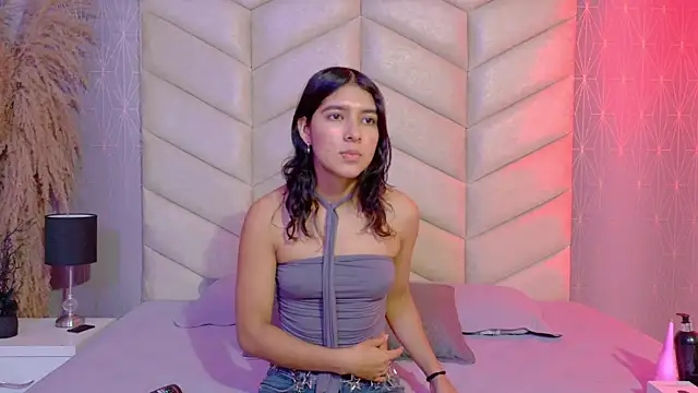 Cherrydollxx online show from September 2025 11:59:01 AM