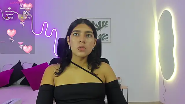 Cherrydollxx online show from October 2025 11:41:02 AM