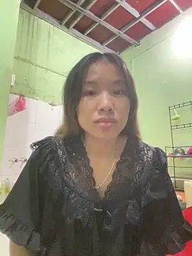 QueenLink online show from October 2025 02:58:02 PM