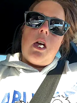 Snapshot of hornykitty1210 chatting on October 2025 07:07:02 PM hornykitty1210 online show from October 2025 07:07:02 PM