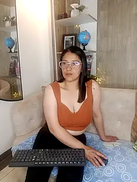 Alana steel 1 online show from September 2025 05:17:01 PM