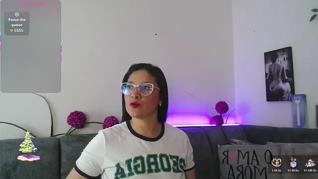 Alana steel 1 online show from February 2026 07:30:02 PM