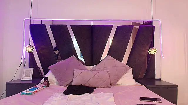 alehia cute online show from March 2026 12:21:01 AM